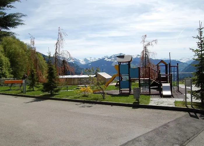 Ferienwohnungen Jhs